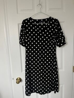 white midi dress strapless White Embellished Strapless Midi Dress with Velvet Bow